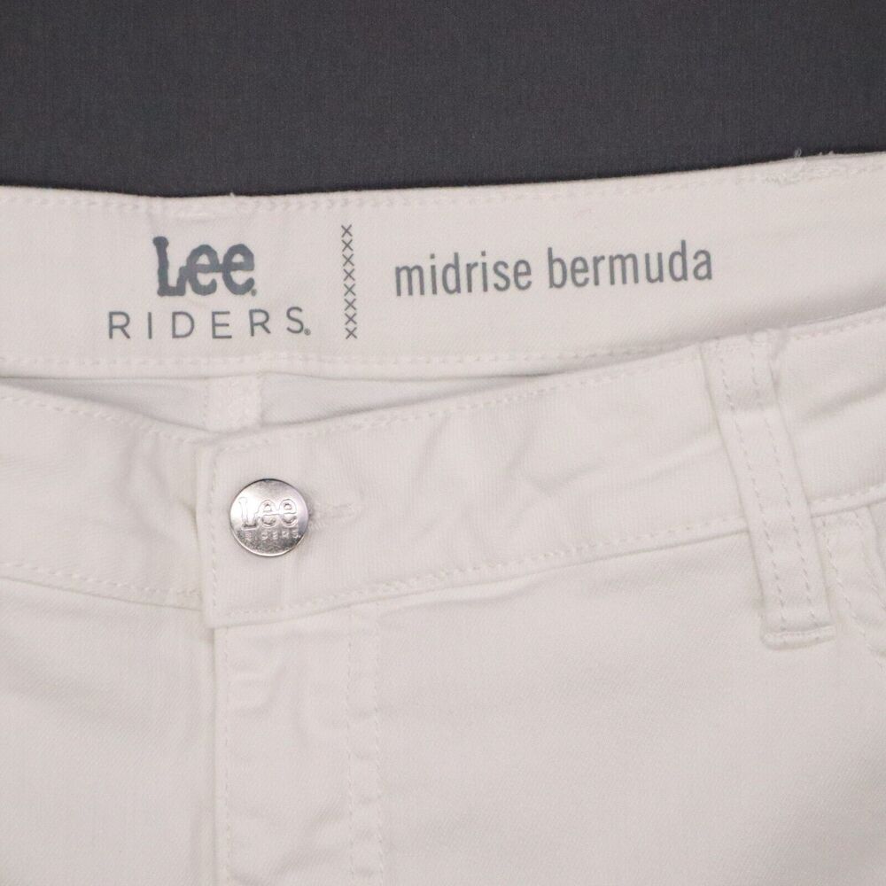 Lee Rider Midrise Bermuda White Stretch Denim Shorts Women's Size  22